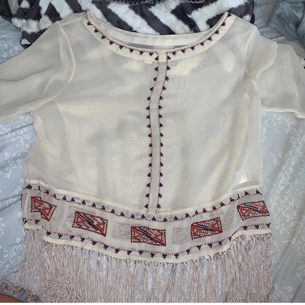 dillards chelsea and violet top